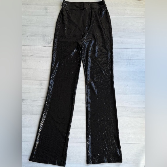 House of Harlow 1960 Pants - House of Harlow 1960 Black Straight Leg Shiny Pants XS